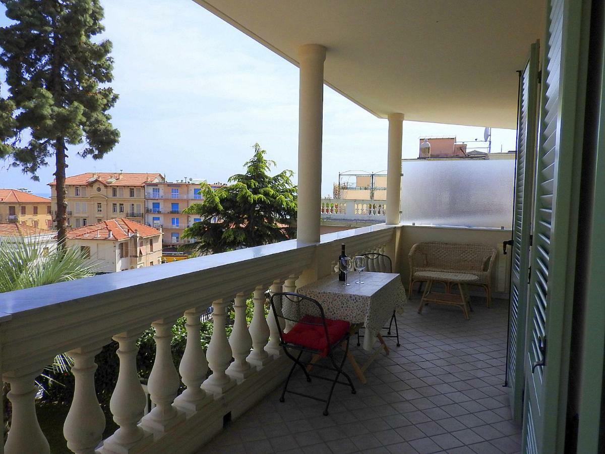 Villa Emma Ospedaletti Dış mekan fotoğraf
